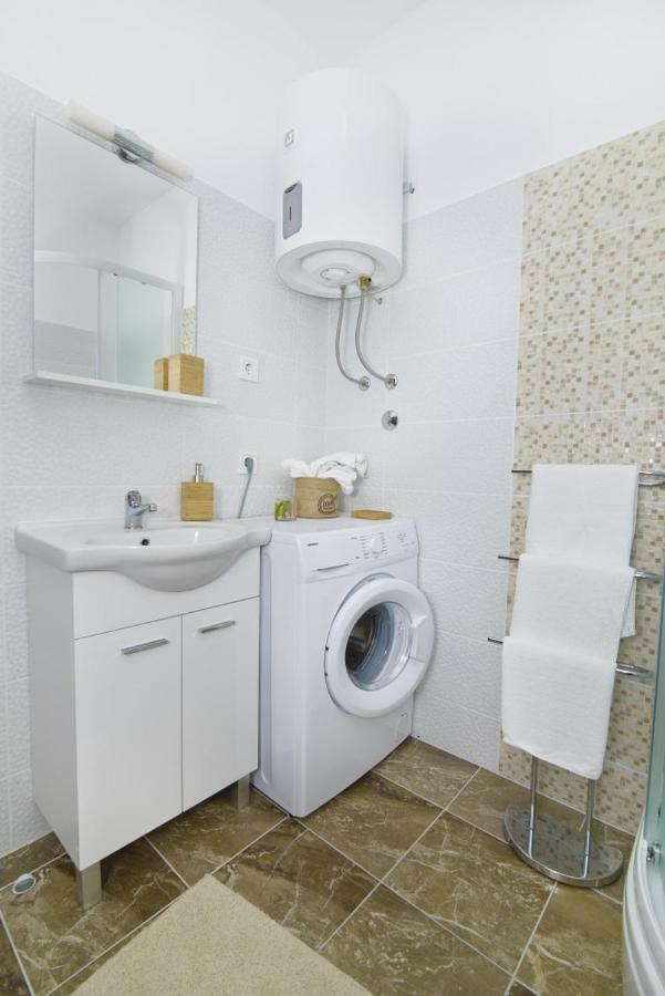Apartment Dragana, Jezera, Island Murter Exteriér fotografie